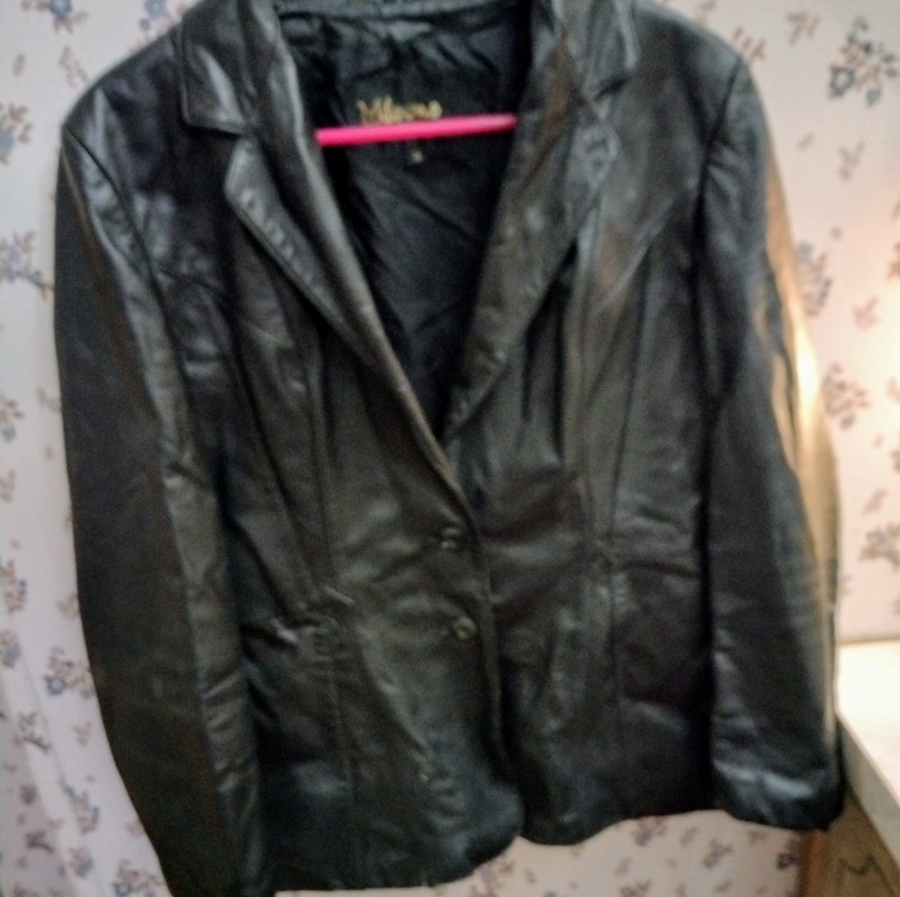 Nice Vintage Women's Wilson Leather Dress Coat Size 18